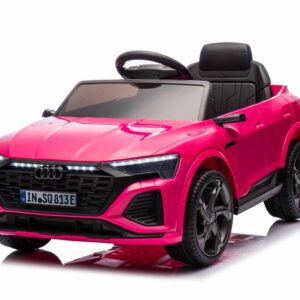 Coche eléctrico infantil AUDI RS Q8 con matrícula 2x25W 12V/7Ah